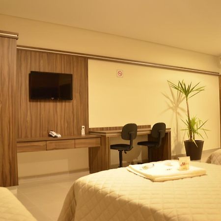 Hotel HortoPlaza Hortolândia Kültér fotó