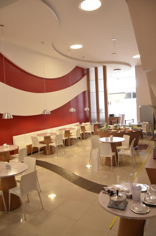 Hotel HortoPlaza Hortolândia Kültér fotó